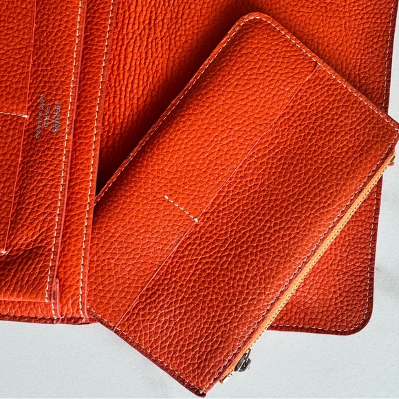 Orange Dogon Duo Wallet - Picture 3 of 11